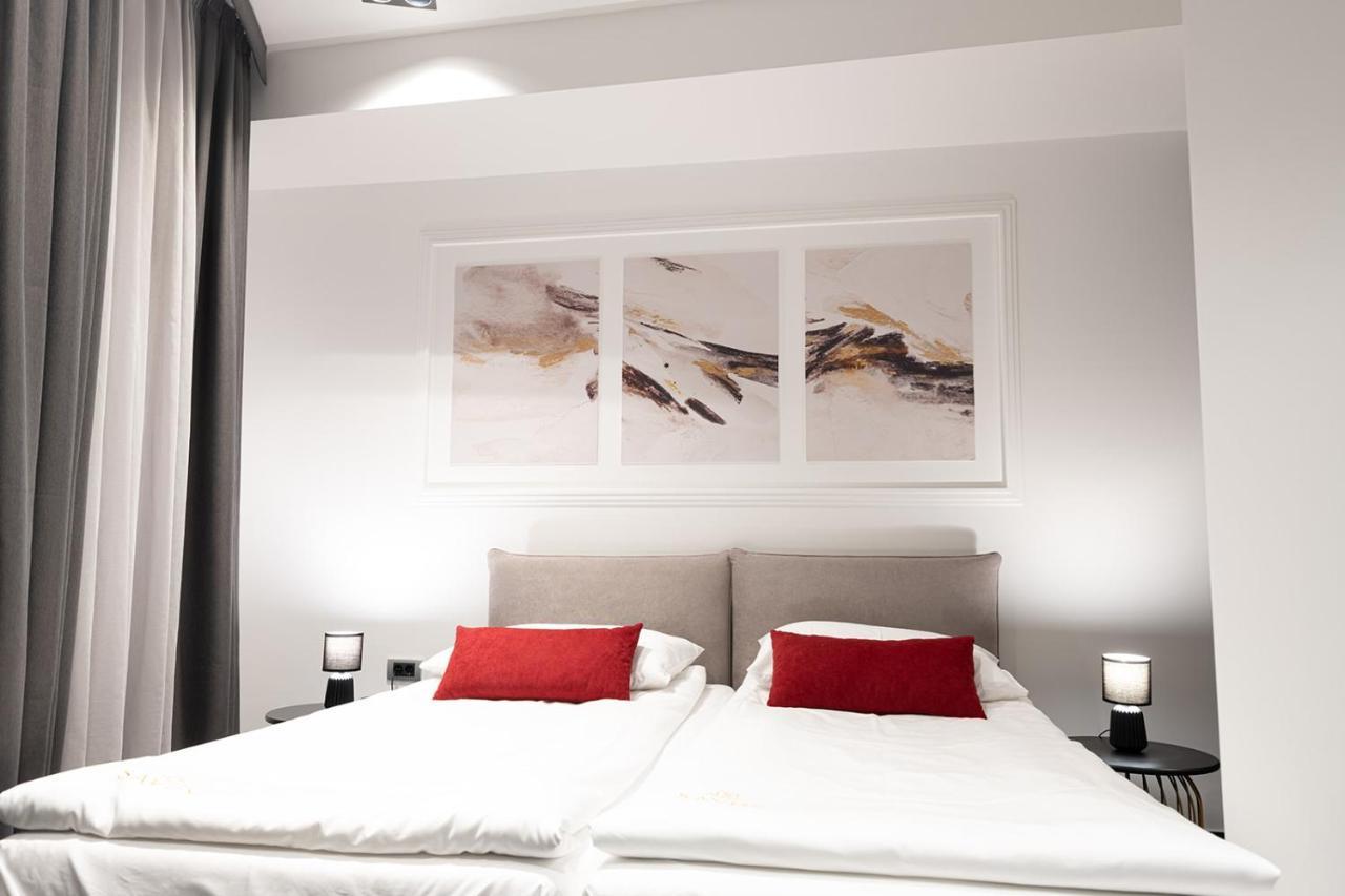 Savoy Residence 奥西耶克 外观 照片