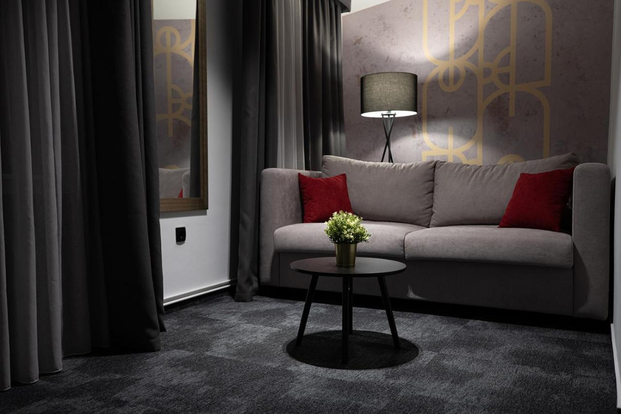 Savoy Residence 奥西耶克 外观 照片