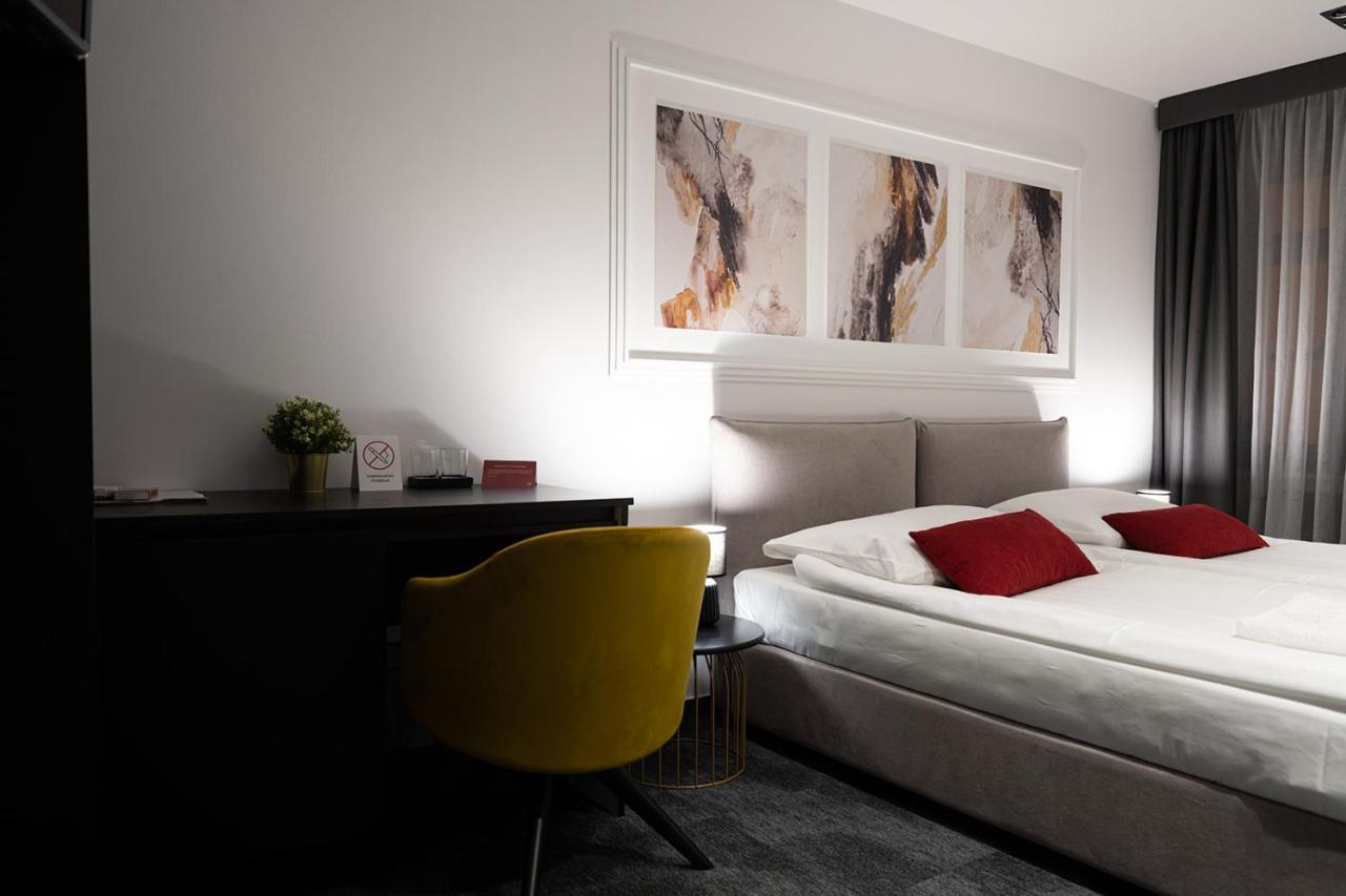 Savoy Residence 奥西耶克 外观 照片