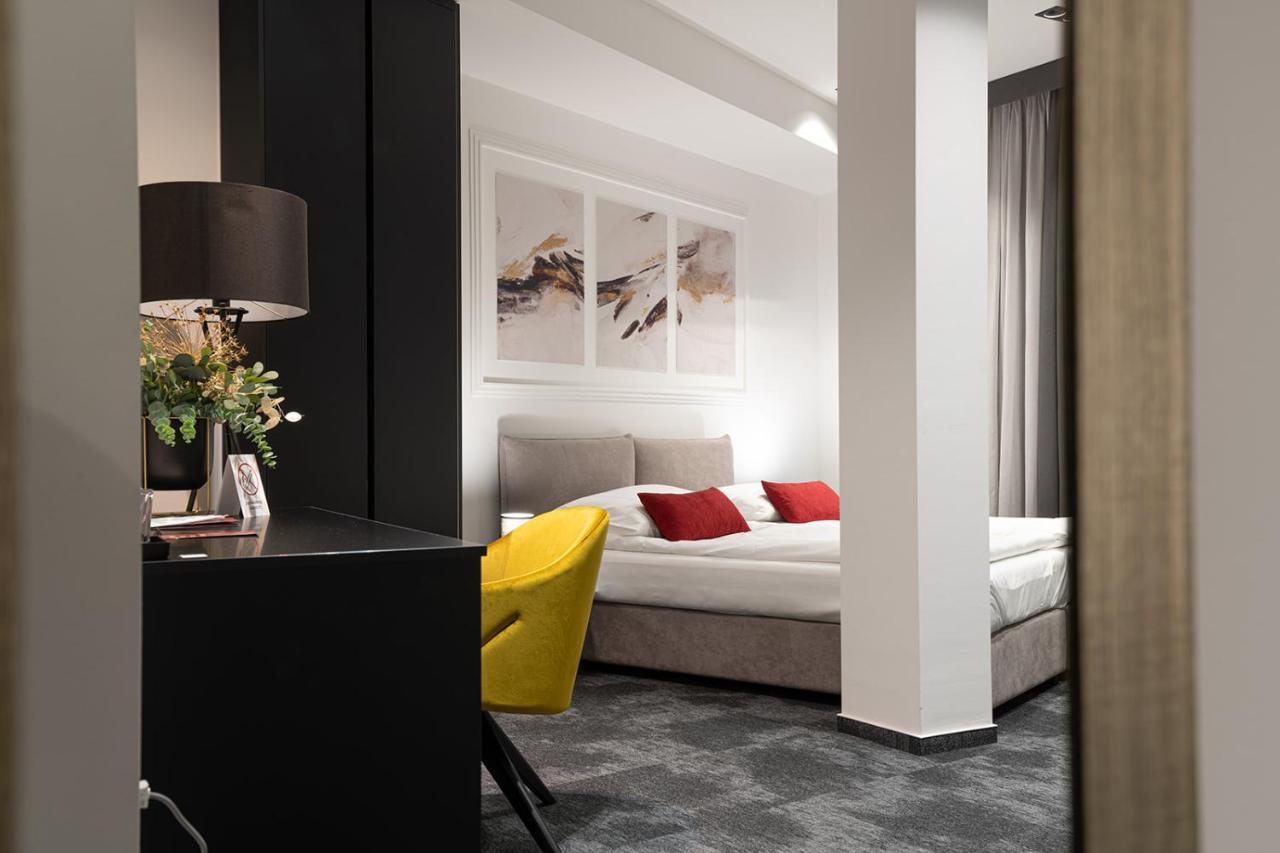 Savoy Residence 奥西耶克 外观 照片